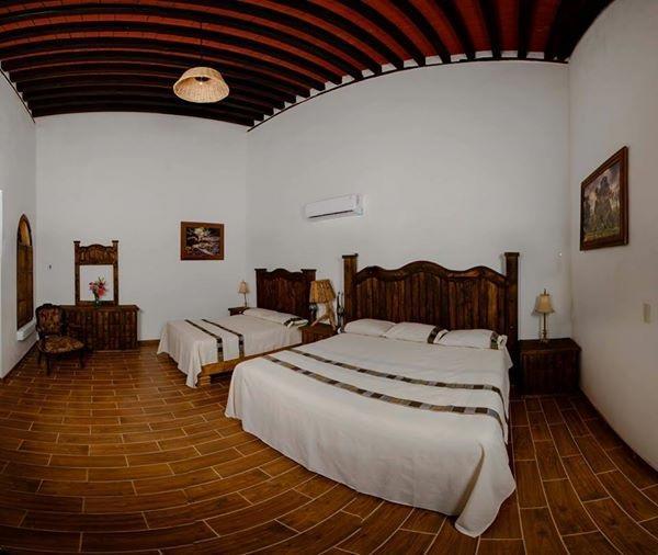 Hotel Mis Tres Sinaloas ภายนอก รูปภาพ