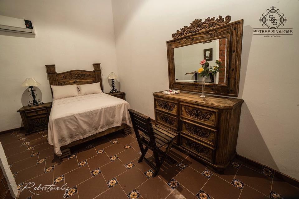 Hotel Mis Tres Sinaloas ภายนอก รูปภาพ